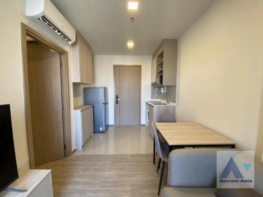 unit 2 Bedrooms  Condominium For Rent in Sukhumvit, Bangkok  near BTS On Nut (AA40380)