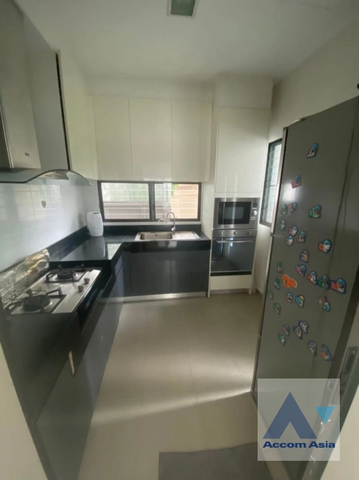 5  4 br House for rent and sale in Pattanakarn ,Bangkok ARL Ban Thap Chang at Manthana Onnut–Wongwaen 4 AA40385