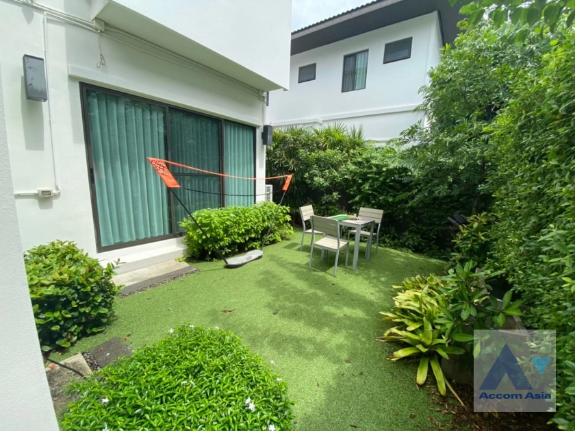 22  4 br House for rent and sale in Pattanakarn ,Bangkok ARL Ban Thap Chang at Manthana Onnut–Wongwaen 4 AA40385