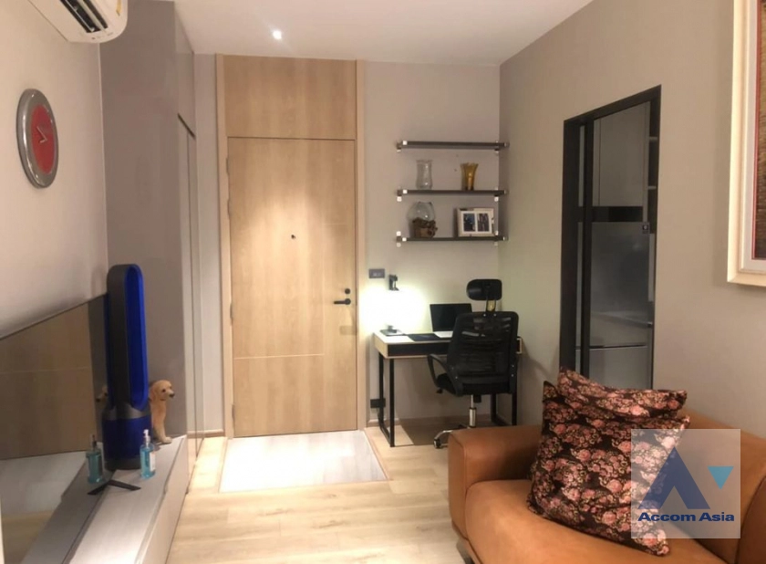 unit 1 Bedroom  Condominium For Rent & Sale in Sukhumvit, Bangkok  near ARL Ramkhamhaeng (AA40390)