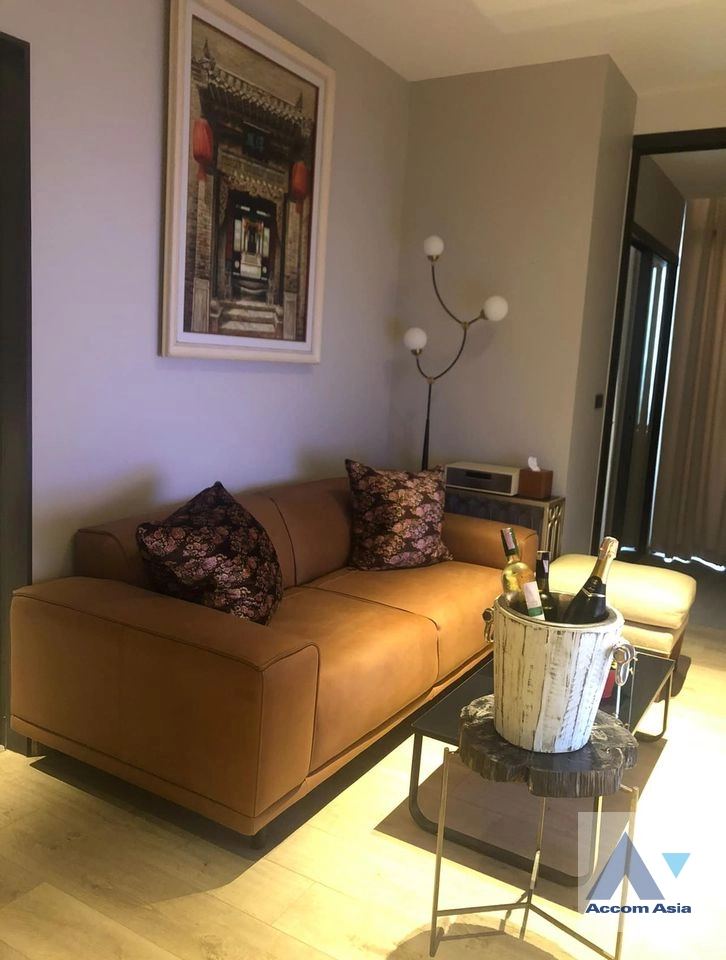 unit 1 Bedroom  Condominium For Rent & Sale in Sukhumvit, Bangkok  near ARL Ramkhamhaeng (AA40390)
