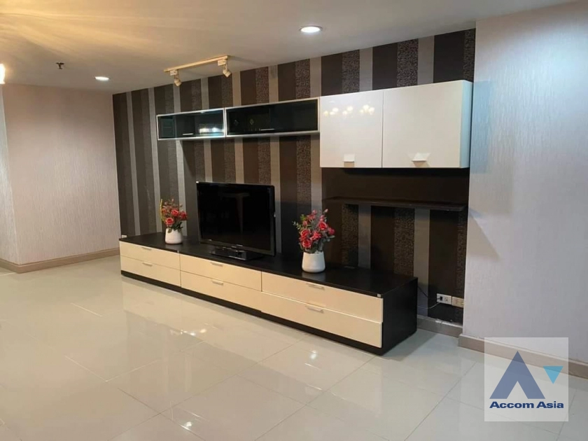 4  3 br Condominium For Rent in Ratchadaphisek ,Bangkok  at Thara Ruean Kaew AA40394