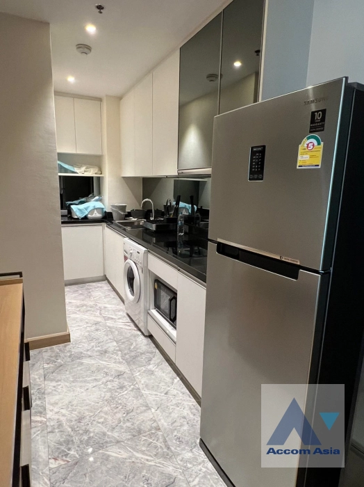 4  2 br Condominium For Sale in Sukhumvit ,Bangkok BTS Phra khanong at Sky Walk Condominium AA40401