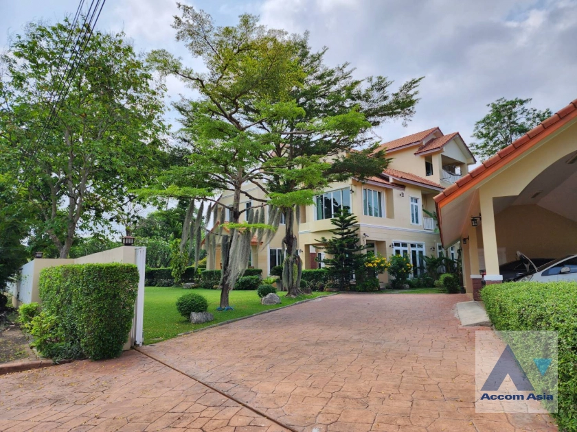 25  6 br House For Rent in Samutprakan ,Samutprakan  at Lakewood Village AA40406