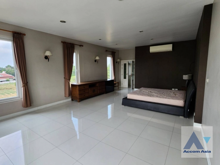 10  6 br House For Rent in Samutprakan ,Samutprakan  at Lakewood Village AA40406