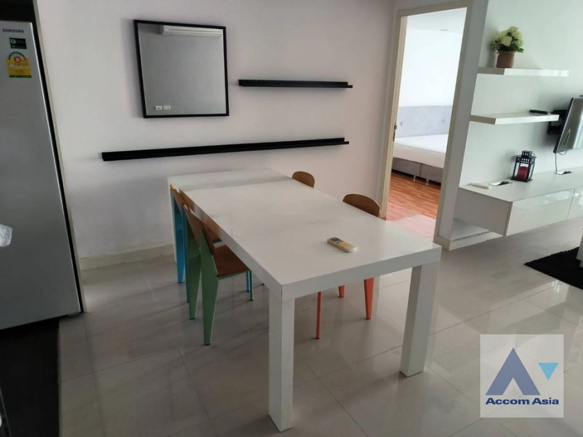 unitPet friendly |  3 Bedrooms  Condominium For Rent in Sukhumvit, Bangkok  near BTS Ekkamai (AA40418)