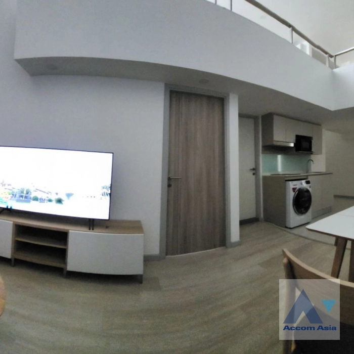 unitDuplex Condo |  1 Bedroom  Condominium For Rent in Sathorn, Bangkok  near BTS Chong Nonsi (AA40424)