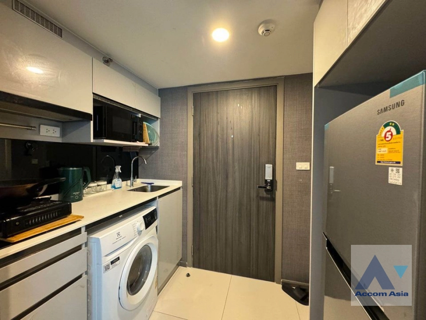5  2 br Condominium For Rent in Ratchadaphisek ,Bangkok MRT Rama 9 at KNIGHTSBRIDGE SPACE – RAMA9 AA40426