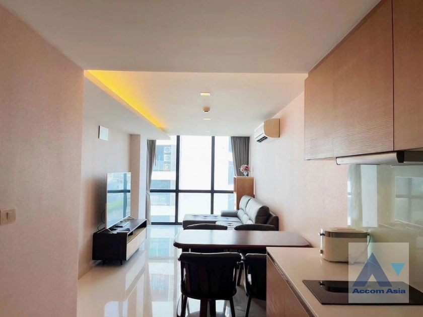unit 1 Bedroom  Condominium For Rent in Ploenchit, Bangkok  near BTS Ploenchit (AA40427)