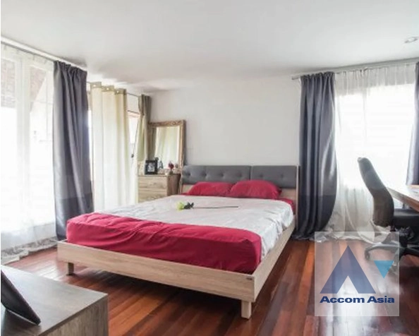 12  5 br House For Rent in Ratchadaphisek ,Bangkok MRT Lat Phrao at Busarakum Place AA40436