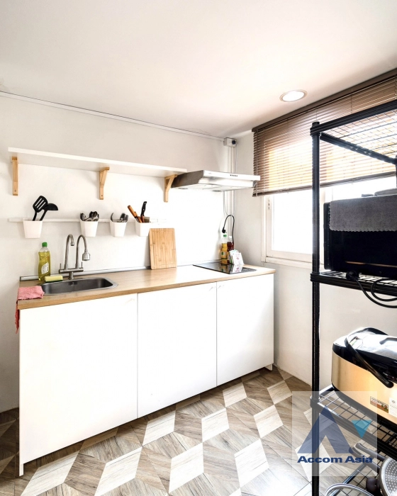 10  5 br House For Rent in Ratchadaphisek ,Bangkok MRT Lat Phrao at Busarakum Place AA40436