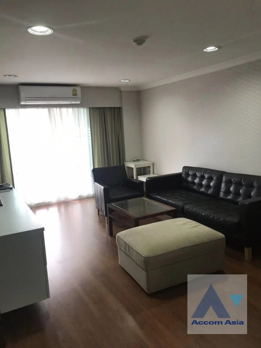 Grand Heritage Thonglor Condominium  2 Bedroom for Sale BTS Thong Lo in Sukhumvit Bangkok