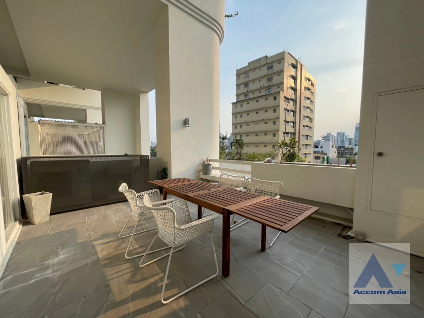 15  2 br Condominium for rent and sale in Sukhumvit ,Bangkok BTS Nana at Crystal Garden AA40440