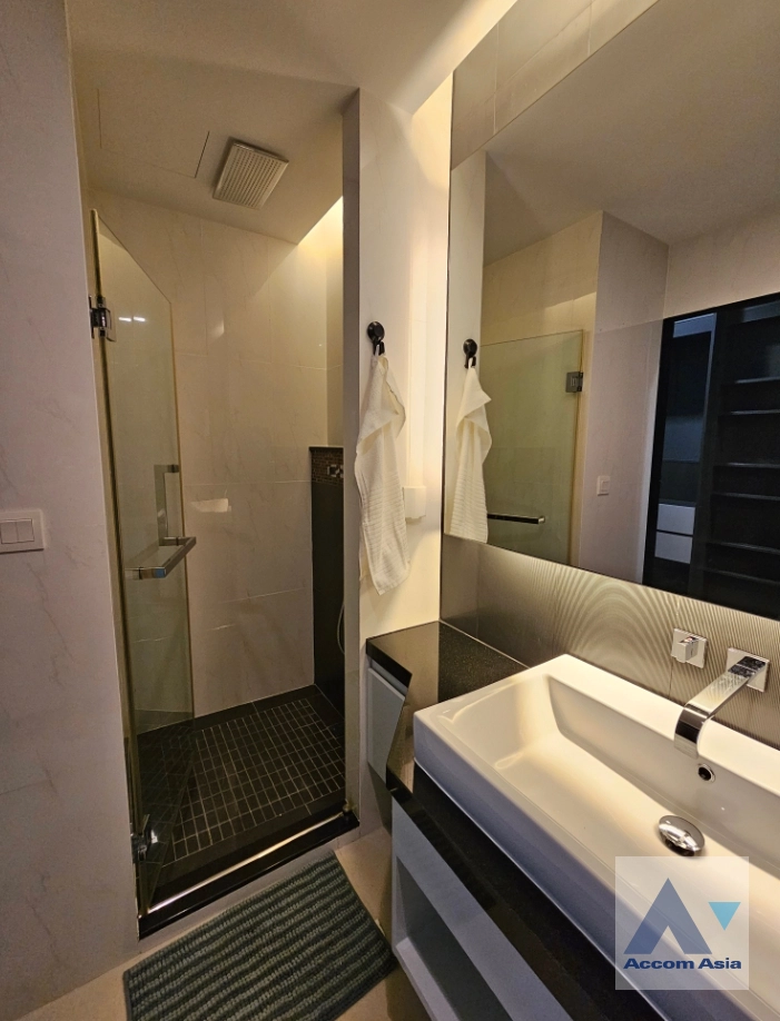 11  1 br Condominium For Rent in Ratchadaphisek ,Bangkok MRT Rama 9 - MRT Thailand Cultural Center at Ivy Ampio AA40442