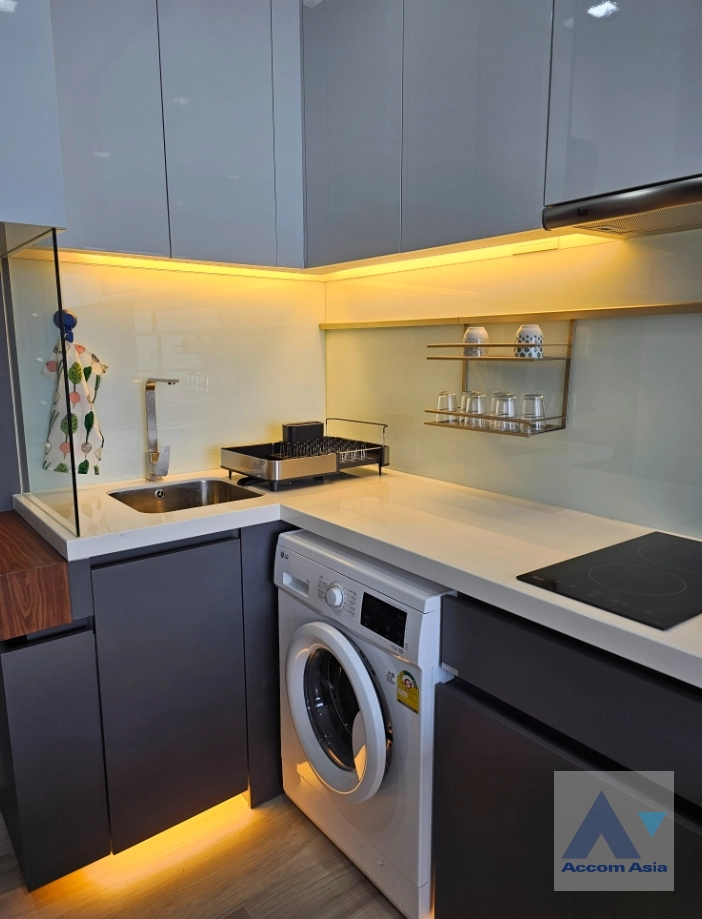 6  1 br Condominium For Rent in Ratchadaphisek ,Bangkok MRT Rama 9 - MRT Thailand Cultural Center at Ivy Ampio AA40442