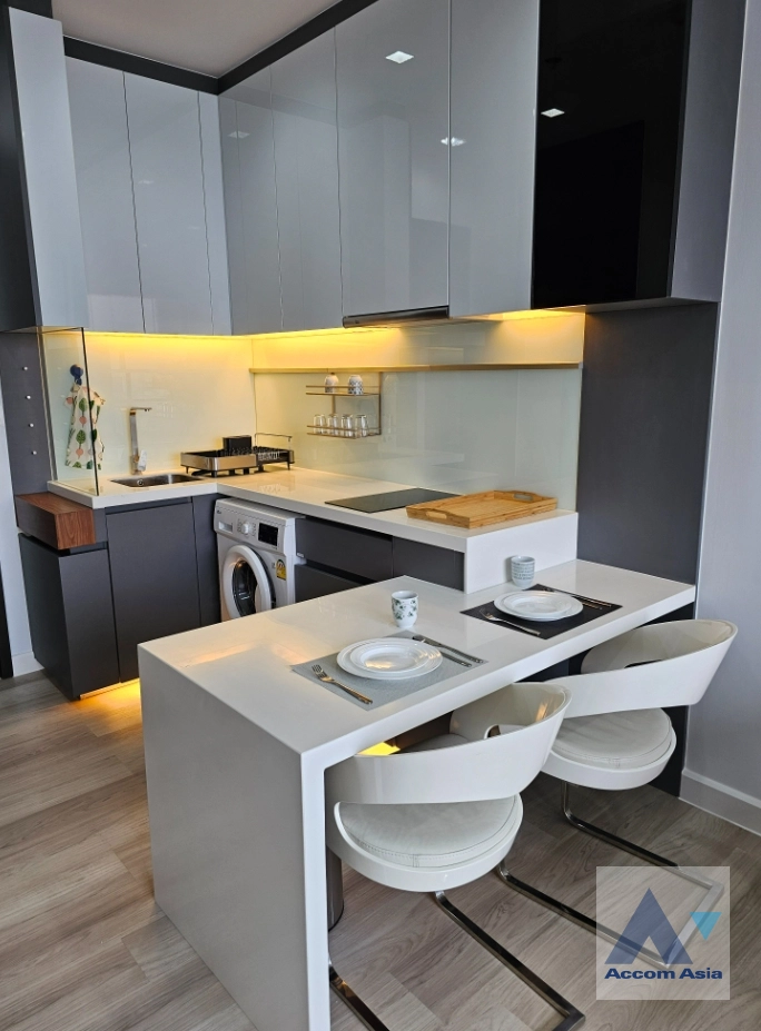 7  1 br Condominium For Rent in Ratchadaphisek ,Bangkok MRT Rama 9 - MRT Thailand Cultural Center at Ivy Ampio AA40442