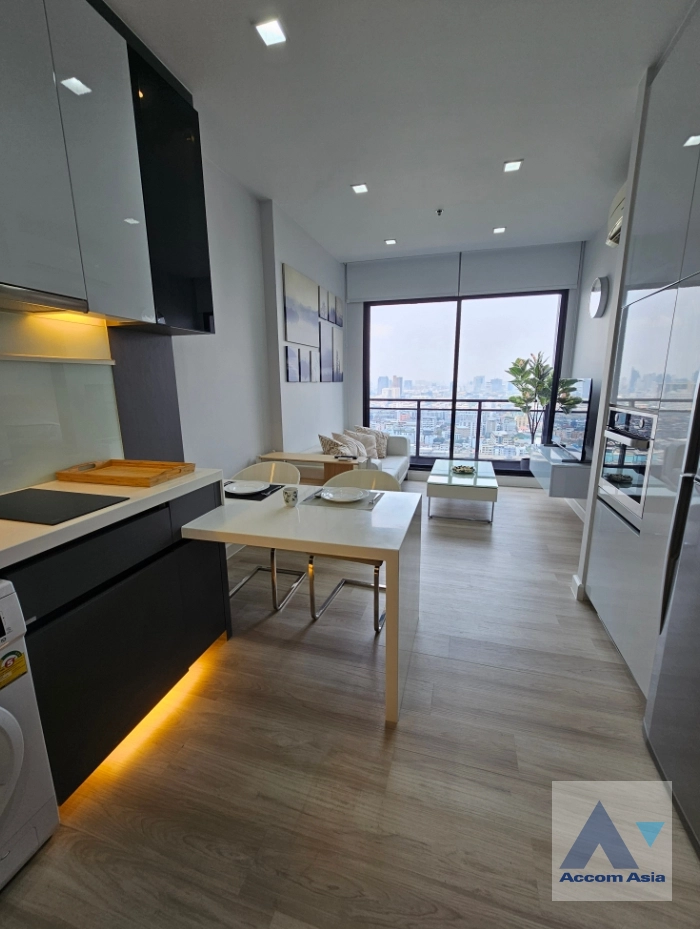 5  1 br Condominium For Rent in Ratchadaphisek ,Bangkok MRT Rama 9 - MRT Thailand Cultural Center at Ivy Ampio AA40442