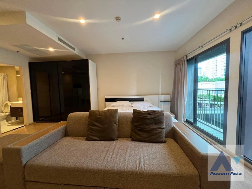 unit 1 Bedroom  Condominium For Rent & Sale in Sukhumvit, Bangkok  near BTS Thong Lo (AA40447)