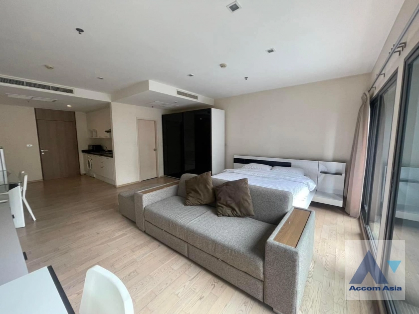 unit 1 Bedroom  Condominium For Rent & Sale in Sukhumvit, Bangkok  near BTS Thong Lo (AA40447)