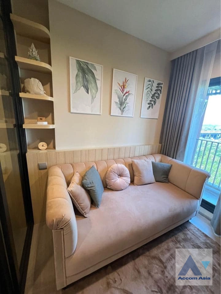 unit 1 Bedroom  Condominium For Rent in ,   near MRT Rama 9 - ARL Makkasan (AA40448)