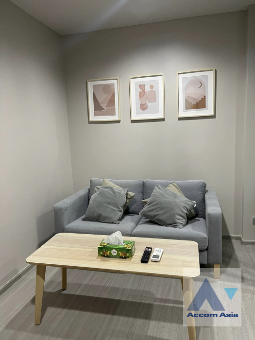 Life Asoke Condominium  1 Bedroom for Sale BTS Asok in Ratchadaphisek Bangkok