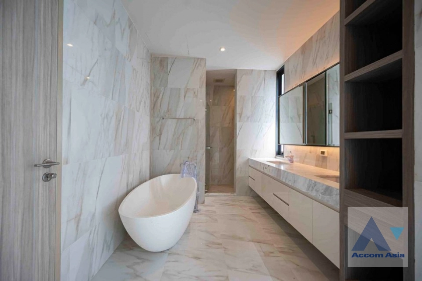 17  4 br House for rent and sale in Sukhumvit ,Bangkok  at Quarter Thonglor AA40482