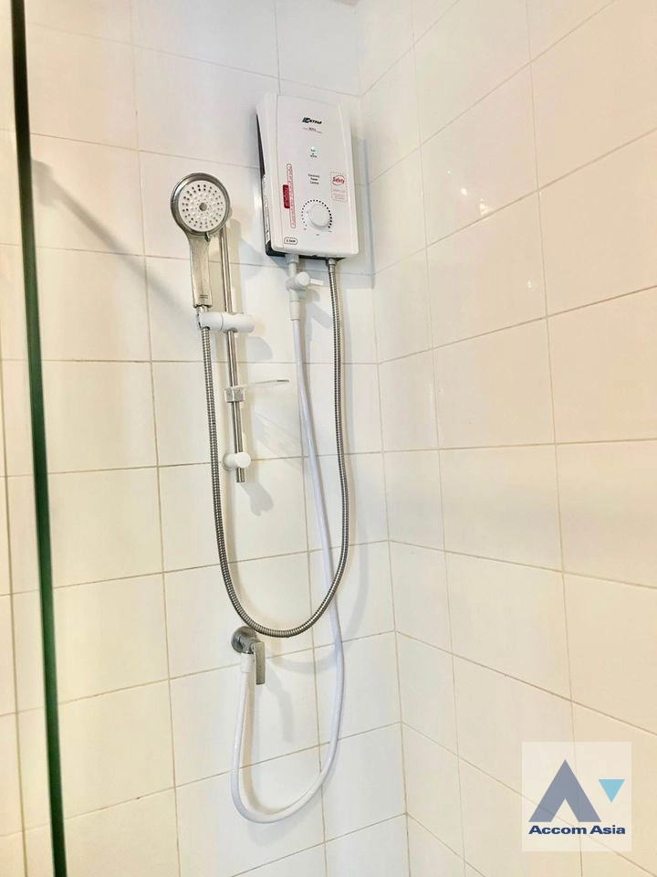 8  2 br Condominium For Sale in Bang Na ,Bangkok BTS Bearing at Notting Hill Sukhumvit 105 AA40484