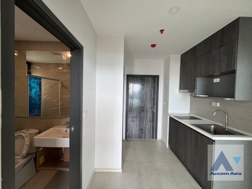 unit 2 Bedrooms  Condominium For Sale in Bang Na, Bangkok  near BTS Udomsuk (AA40487)