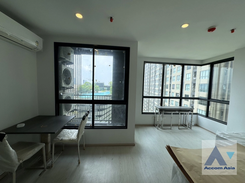  2 Bedrooms  Condominium For Sale in Bangna, Bangkok  near BTS Udomsuk (AA40487)