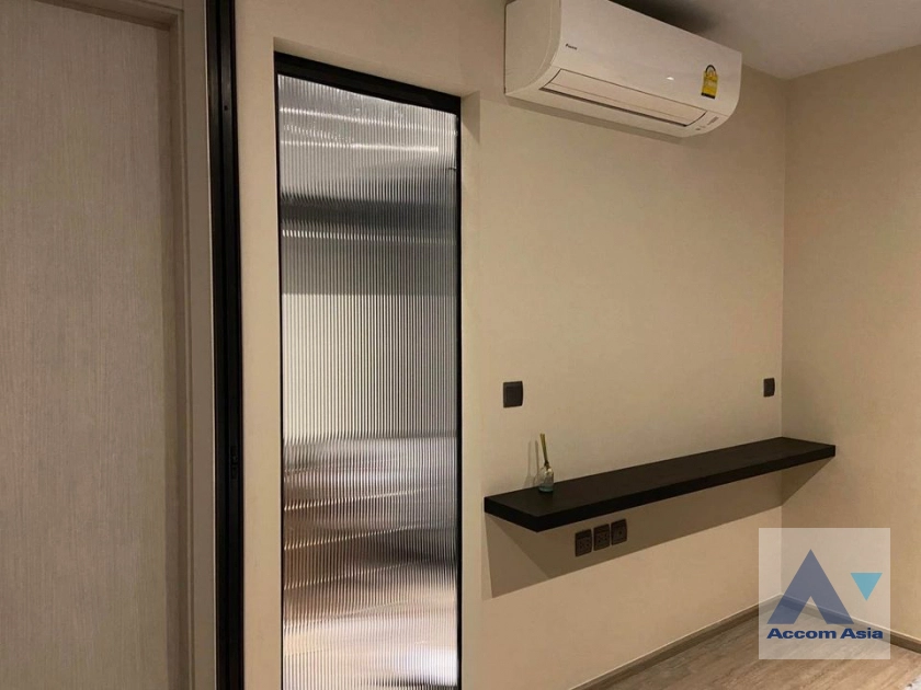 unit 1 Bedroom  Condominium For Rent in Sukhumvit, Bangkok  near BTS Ekkamai (AA40488)