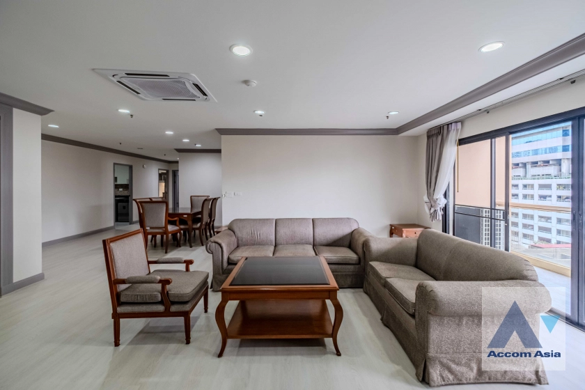  2  3 br Apartment For Rent in Sukhumvit ,Bangkok BTS Asok - MRT Sukhumvit at Comfortable for Living AA40497