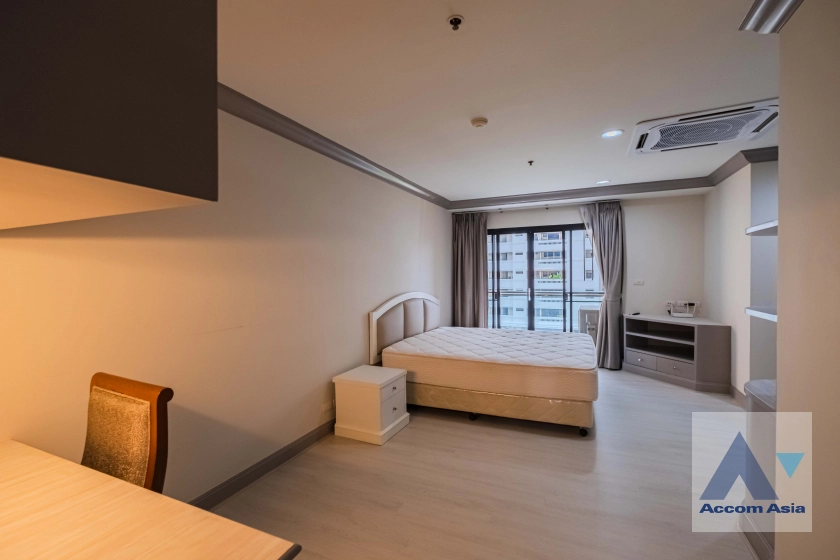 11  3 br Apartment For Rent in Sukhumvit ,Bangkok BTS Asok - MRT Sukhumvit at Perfect Apartment for Big Family, Prime Location Near Main Street AA40497