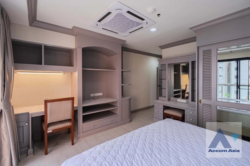 19  3 br Apartment For Rent in Sukhumvit ,Bangkok BTS Asok - MRT Sukhumvit at Comfortable for Living AA40497