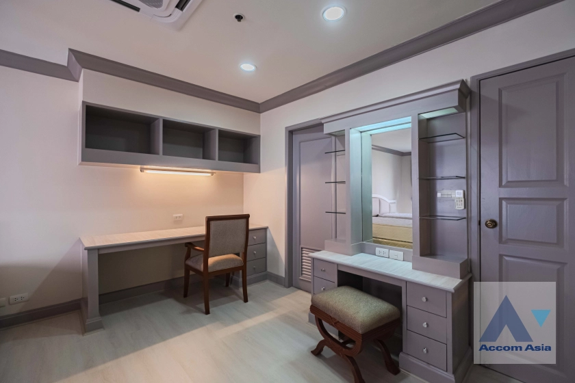 16  3 br Apartment For Rent in Sukhumvit ,Bangkok BTS Asok - MRT Sukhumvit at Perfect Apartment for Big Family, Prime Location Near Main Street AA40497