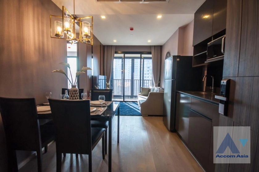 unit 2 Bedrooms  Condominium For Rent in Sukhumvit, Bangkok  near BTS Asok - MRT Sukhumvit (AA40500)