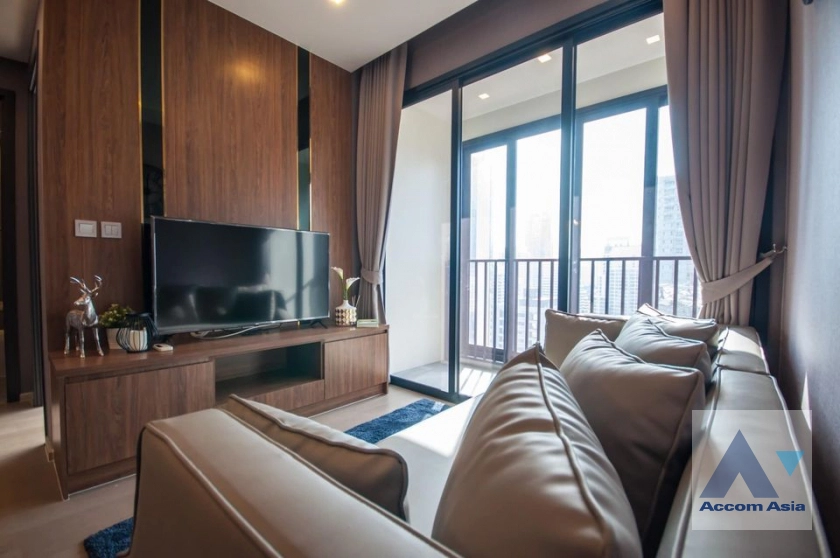 unit 2 Bedrooms  Condominium For Rent in Sukhumvit, Bangkok  near BTS Asok - MRT Sukhumvit (AA40500)