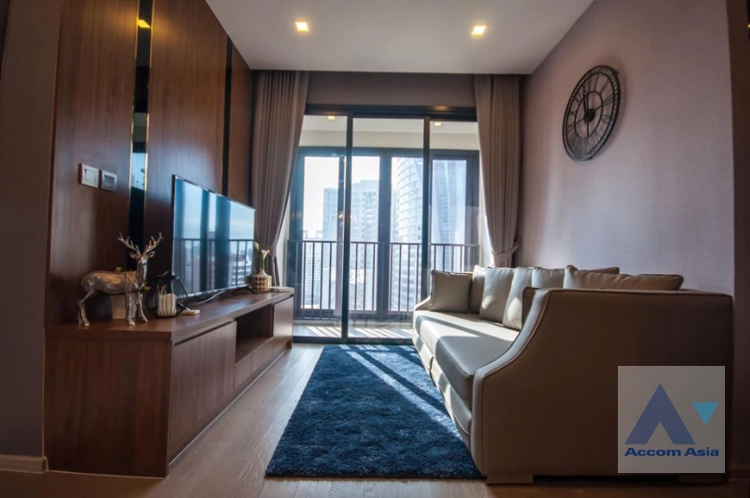  2 Bedrooms  Condominium For Rent in Sukhumvit, Bangkok  near BTS Asok - MRT Sukhumvit (AA40500)
