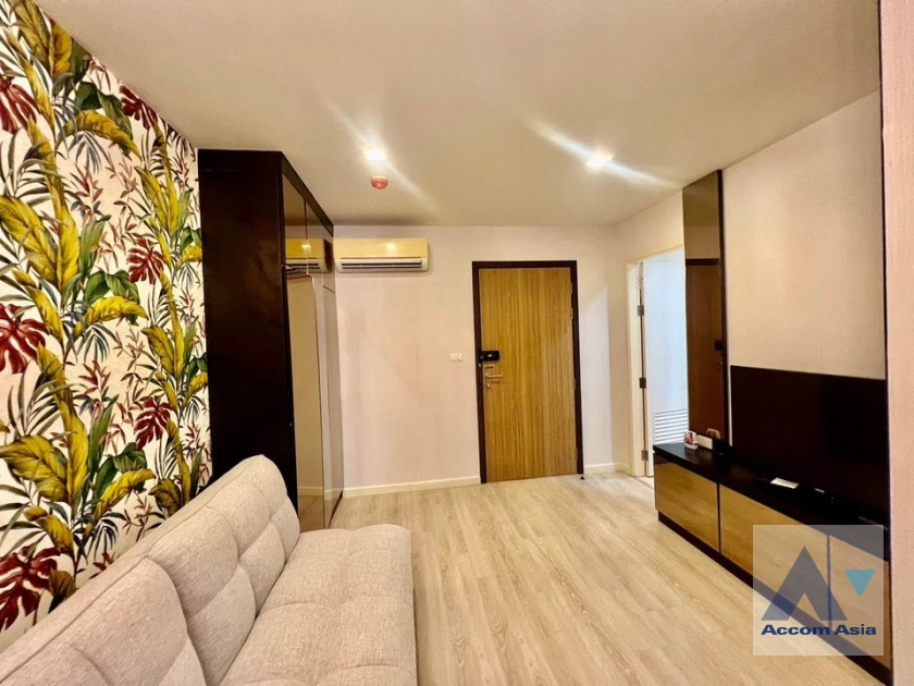 unit 1 Bedroom  Condominium For Rent & Sale in Sukhumvit, Bangkok  (AA40505)