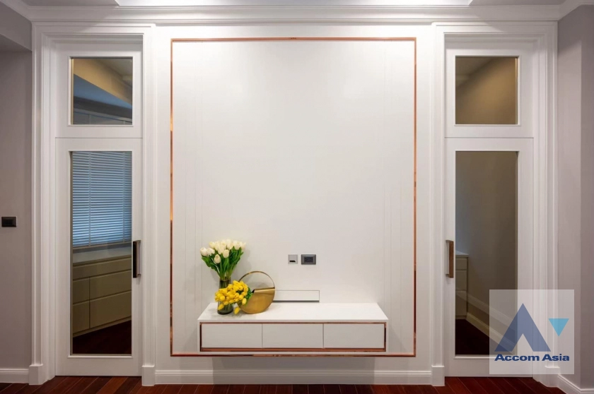 28  4 br Condominium for rent and sale in Ratchadaphisek ,Bangkok MRT Rama 9 at Supalai Wellington AA40519