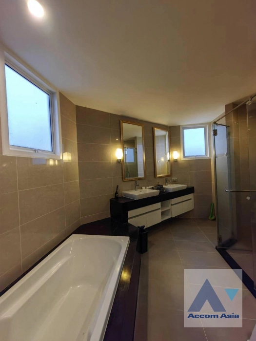 33  4 br Condominium for rent and sale in Ratchadaphisek ,Bangkok MRT Rama 9 at Supalai Wellington AA40519