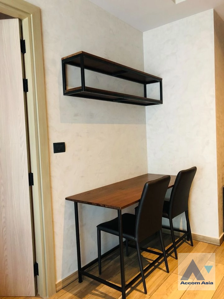 5  1 br Condominium For Rent in Sukhumvit ,Bangkok MRT Phetchaburi at The Lofts Asoke AA40520