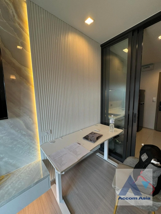 5  1 br Condominium For Rent in  ,Bangkok MRT Rama 9 - ARL Makkasan at Life Asoke Hype AA40521