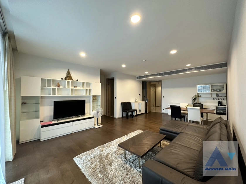 unit 2 Bedrooms  Condominium For Sale in Sathorn, Bangkok  near BTS Chong Nonsi - BRT Thanon Chan (AA40522)