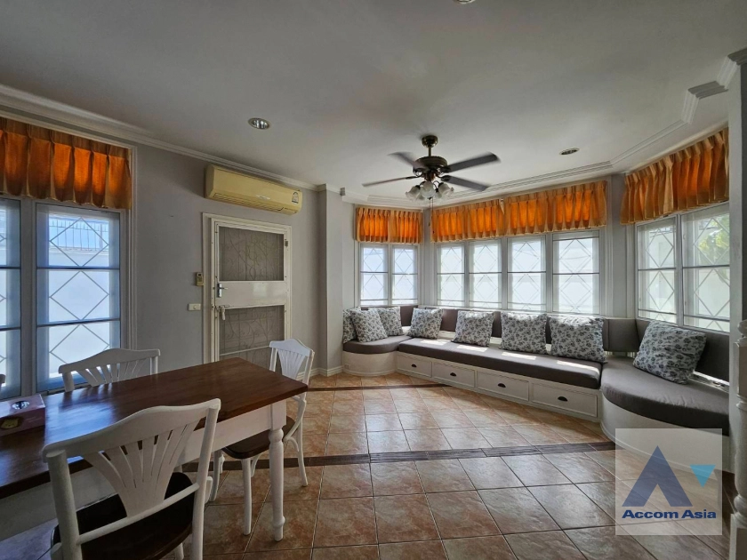 16  3 br Townhouse for rent and sale in Bang Na ,Bangkok BTS Bearing at Fantasia Villa 2 AA40526