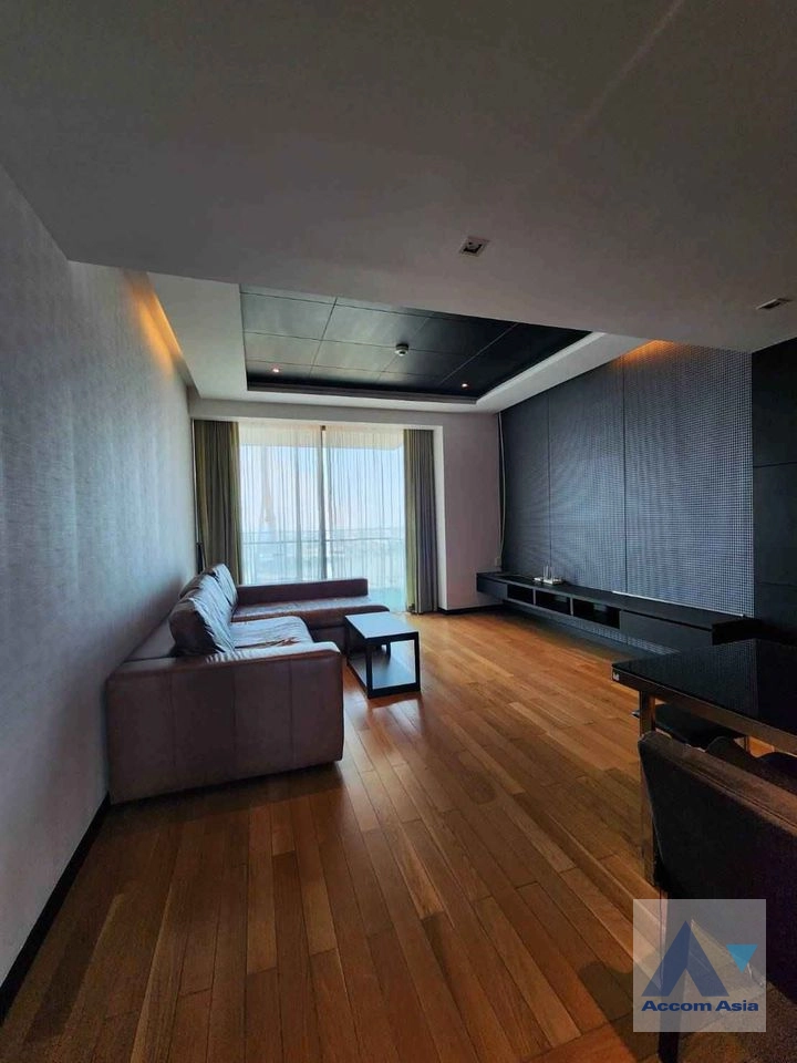  2 Bedrooms  Condominium For Rent & Sale in Sathorn, Bangkok  near BRT Wat Dan (AA40548)