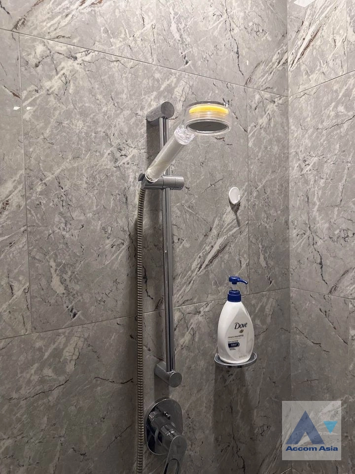 10  1 br Condominium  in Sukhumvit ,Bangkok BTS Asok - MRT Sukhumvit at Ashton Asoke AA40552