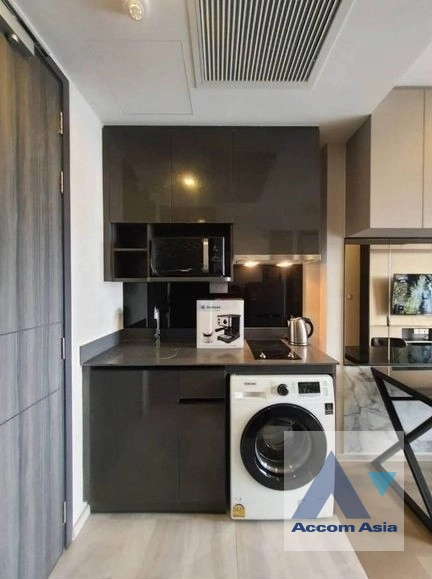 4  1 br Condominium  in Sukhumvit ,Bangkok BTS Asok - MRT Sukhumvit at Ashton Asoke AA40552