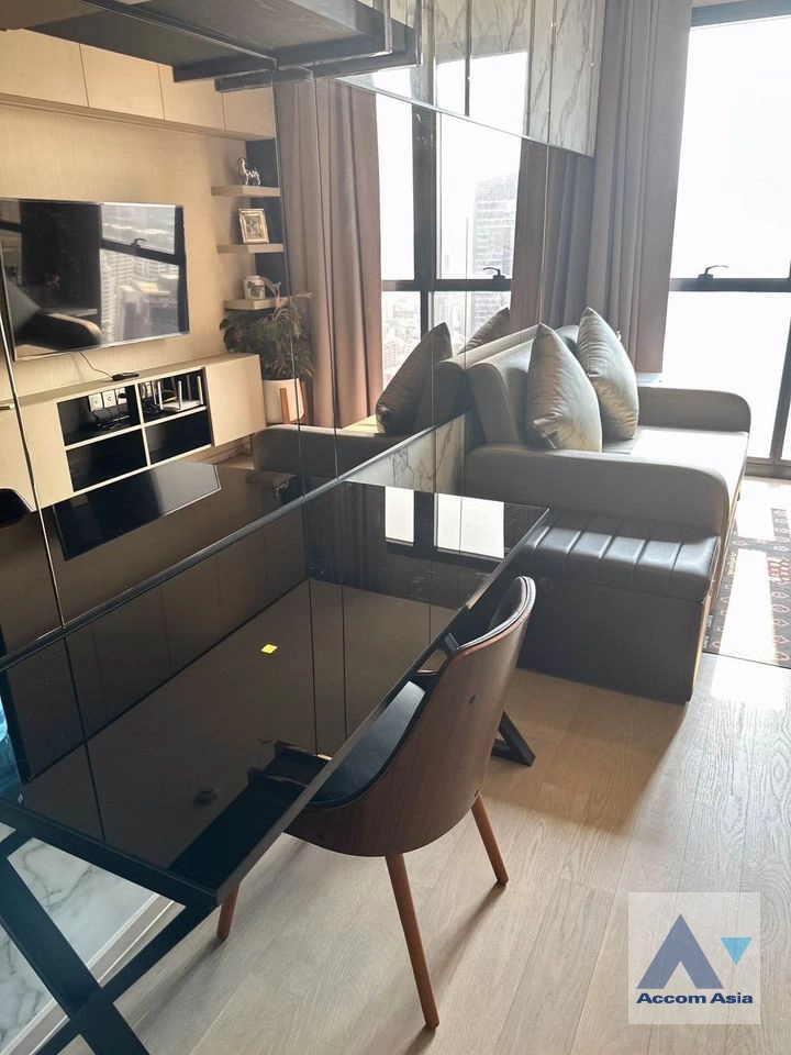  1  1 br Condominium  in Sukhumvit ,Bangkok BTS Asok - MRT Sukhumvit at Ashton Asoke AA40552