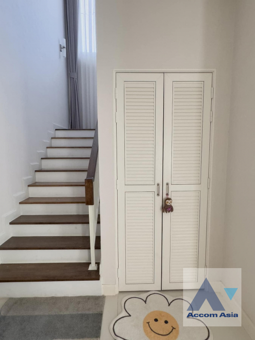 11  4 br House for rent and sale in Phaholyothin ,Bangkok  at The City Ramintra AA40557