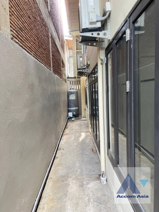 20  4 br House For Rent in Phaholyothin ,Bangkok  AA40561